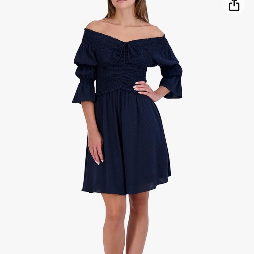 NWT BCBGeneration Women's Mini - Picture 1 of 3